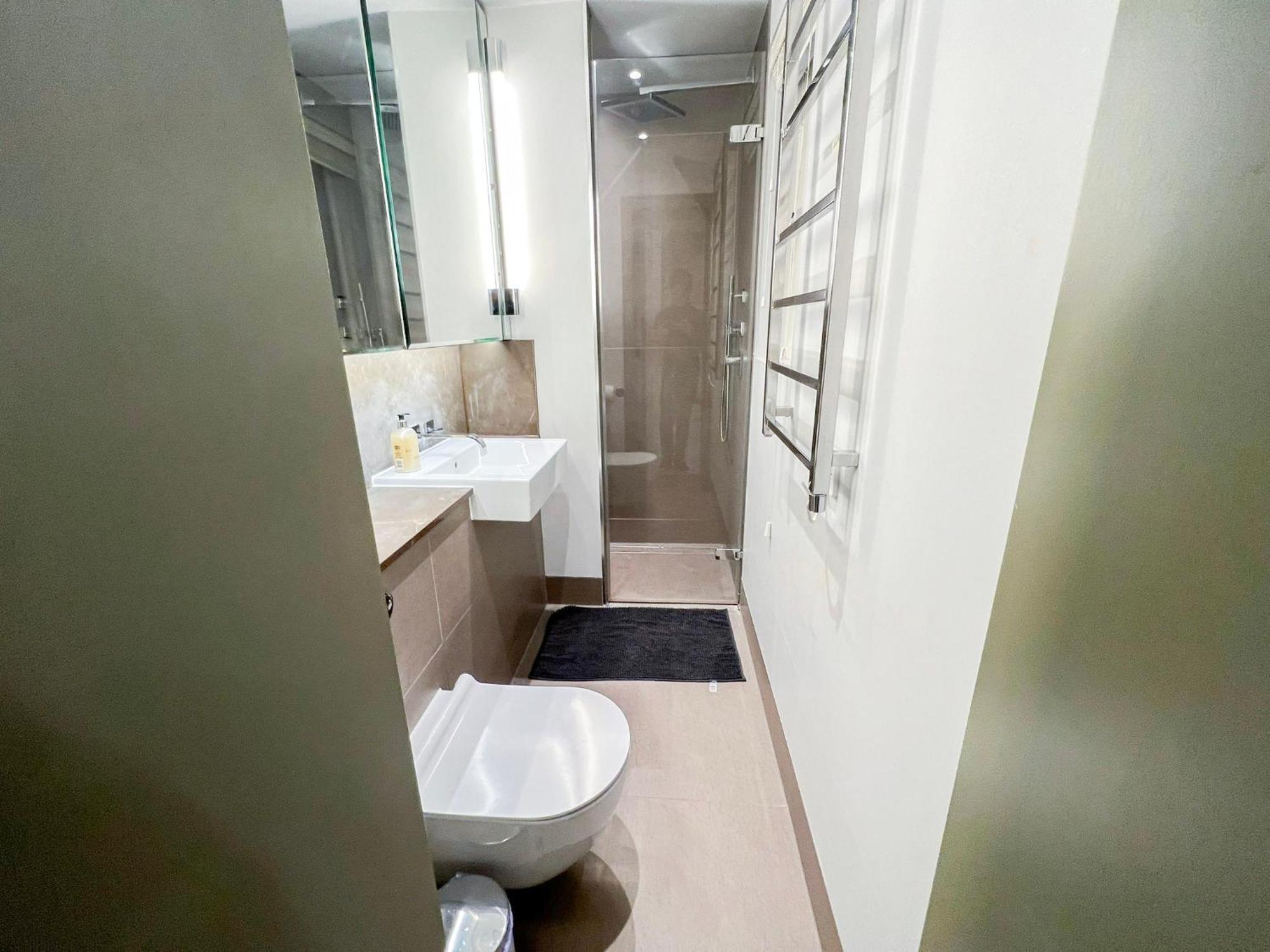 Posh 3 Bedroom Flat With Terrace And Indoor Fireplace In Mayfair, Near Hyde Park Londyn Zewnętrze zdjęcie