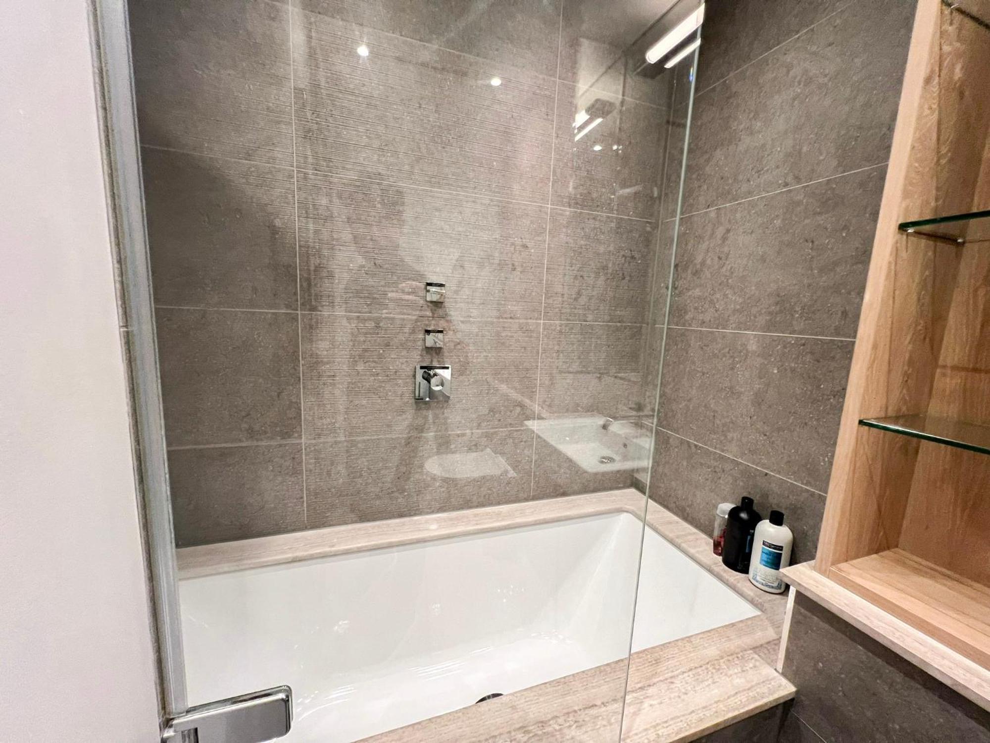 Posh 3 Bedroom Flat With Terrace And Indoor Fireplace In Mayfair, Near Hyde Park Londyn Zewnętrze zdjęcie